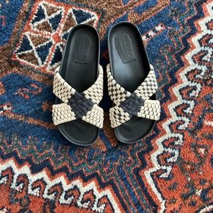 MAREA NEW YORK Slde Sandal